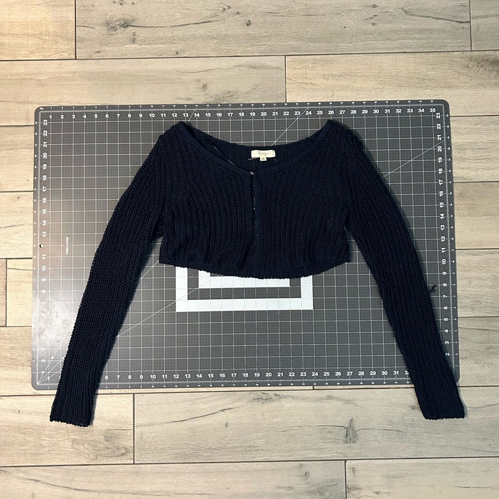 Women's Navy Cropped cardigan